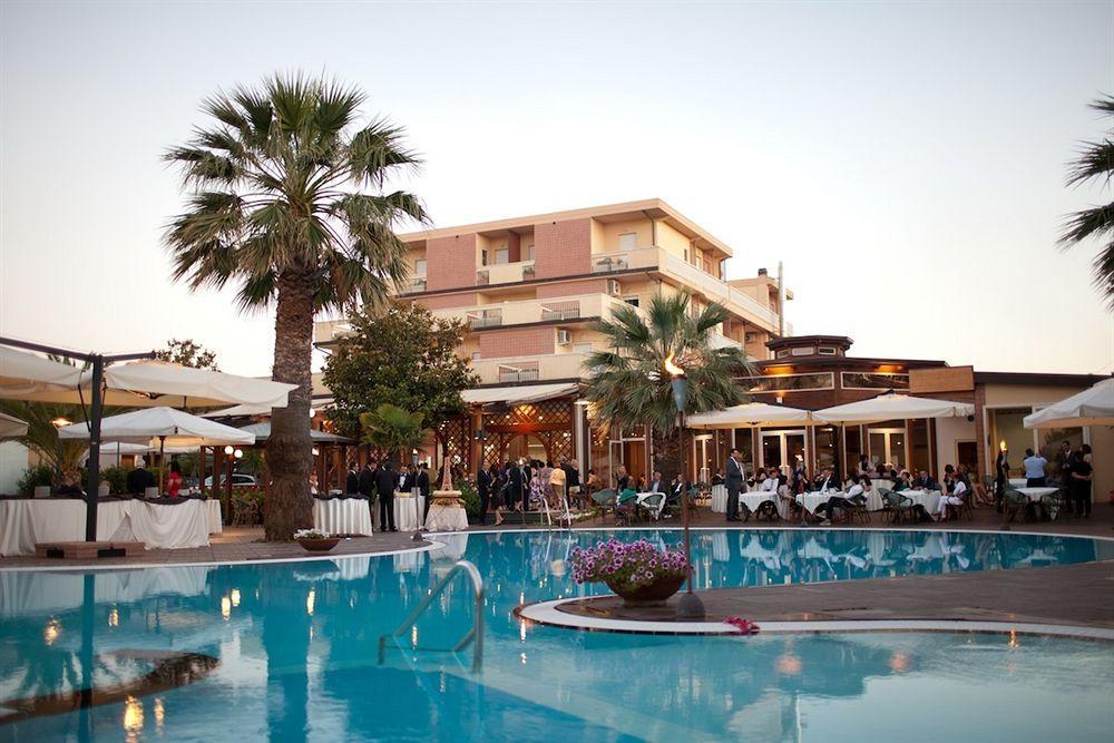 Hotel Acquario Vasto Ngoại thất bức ảnh